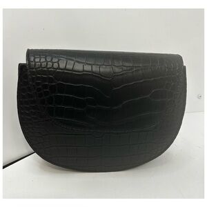 ai Toronto Seoul Black Croc-Embossed Bag